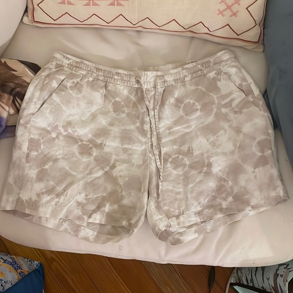 Old Navy Tie Dye Linen Drawstring Shorts XL - Picture 2 of 4